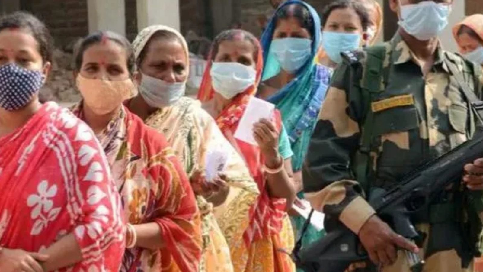 UP Polls: दिलचस्प होता जा रहा है यूपी का सियासी रण, जाटलैंड और गन्ना के बाद यादवलैंड और आलू