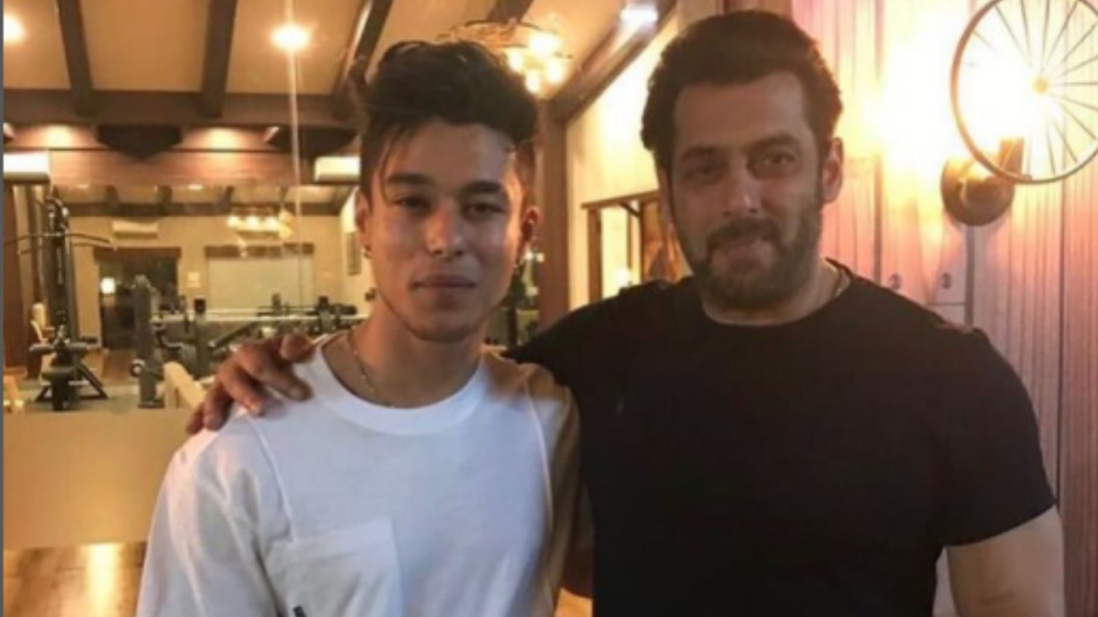 Pratik Sehajpal को Salman Khan से मिला खास तोहफा, फोटो शेयर दी जानकारी और बोले- 'थैंक यू भाई...'