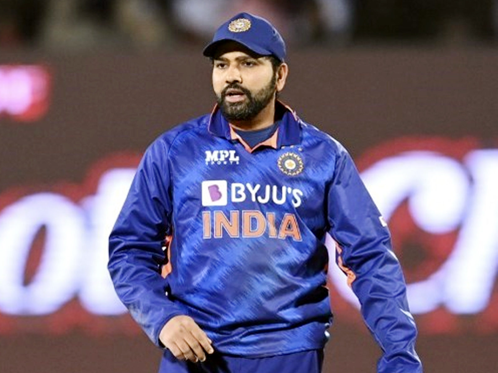 रोहित शर्मा का खिलाड़ियों को मैसेज- टीम में अपनी जगह के बारे में चिंता ना करें