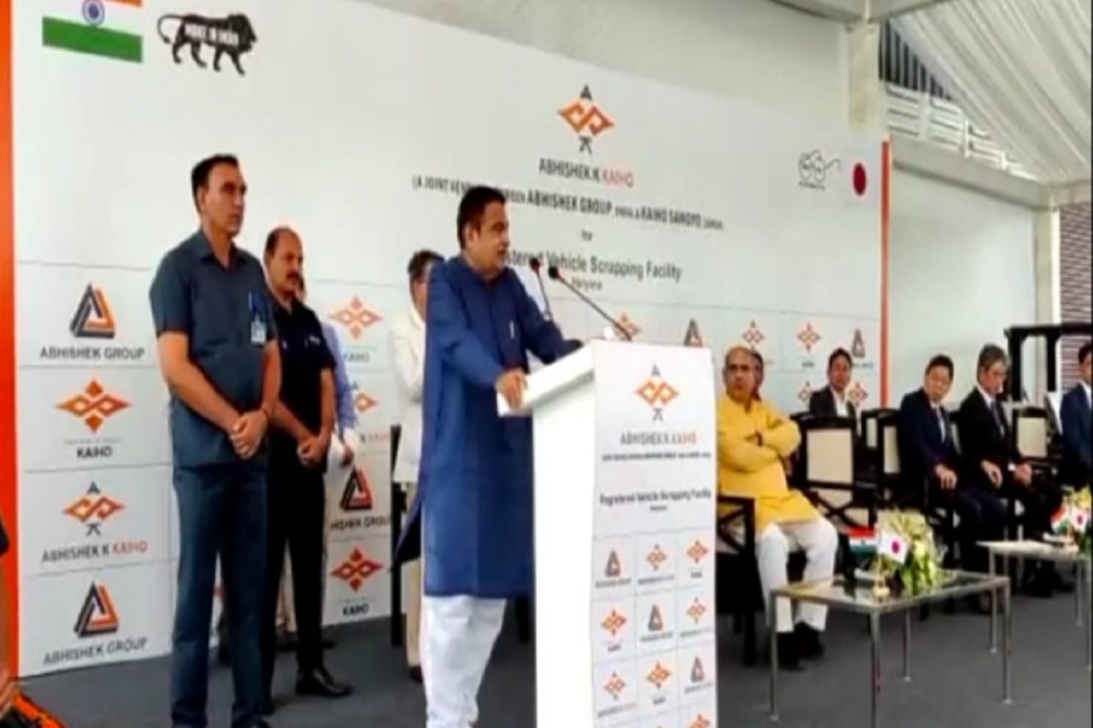 वाहन कबाड़ नीति से प्रदूषण में आएगी कमी, बढ़ेगी उत्पादन क्षमता: नितिन गडकरी
