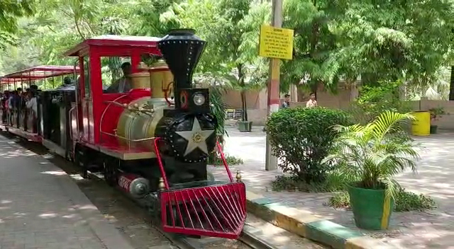 Lucknow: From next year, you will be able to travel by toy train at Janeshwar Mishra Park.