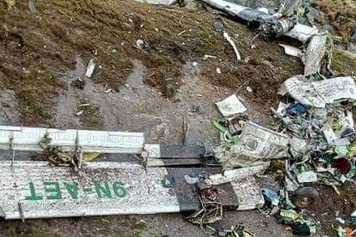 नेपाल विमान हादसा: एक ही परिवार के थे मारे गए 4 भारतीय, पशुपतिनाथ मंदिर के पास हुआ अंतिम संस्कार